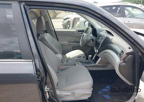 2013 Subaru Forester 2.5X Limited из США, поврежденный, VIN JF2SHAEC7DH414492